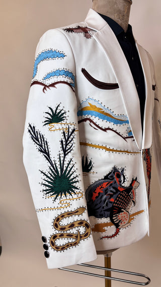 Men WhiteCotton Custom 2Pc Western Pantsuit Heart Embroidered Western Wedding Cowboy Suit