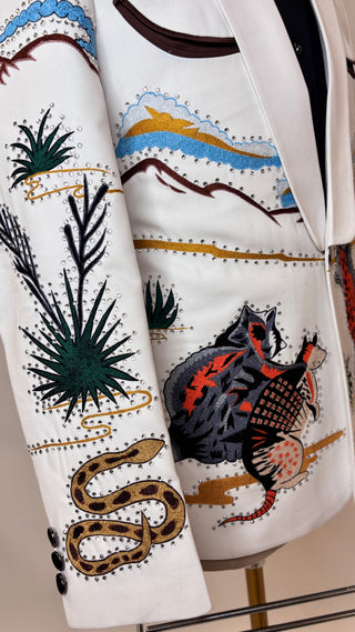 Men WhiteCotton Custom 2Pc Western Pantsuit Heart Embroidered Western Wedding Cowboy Suit