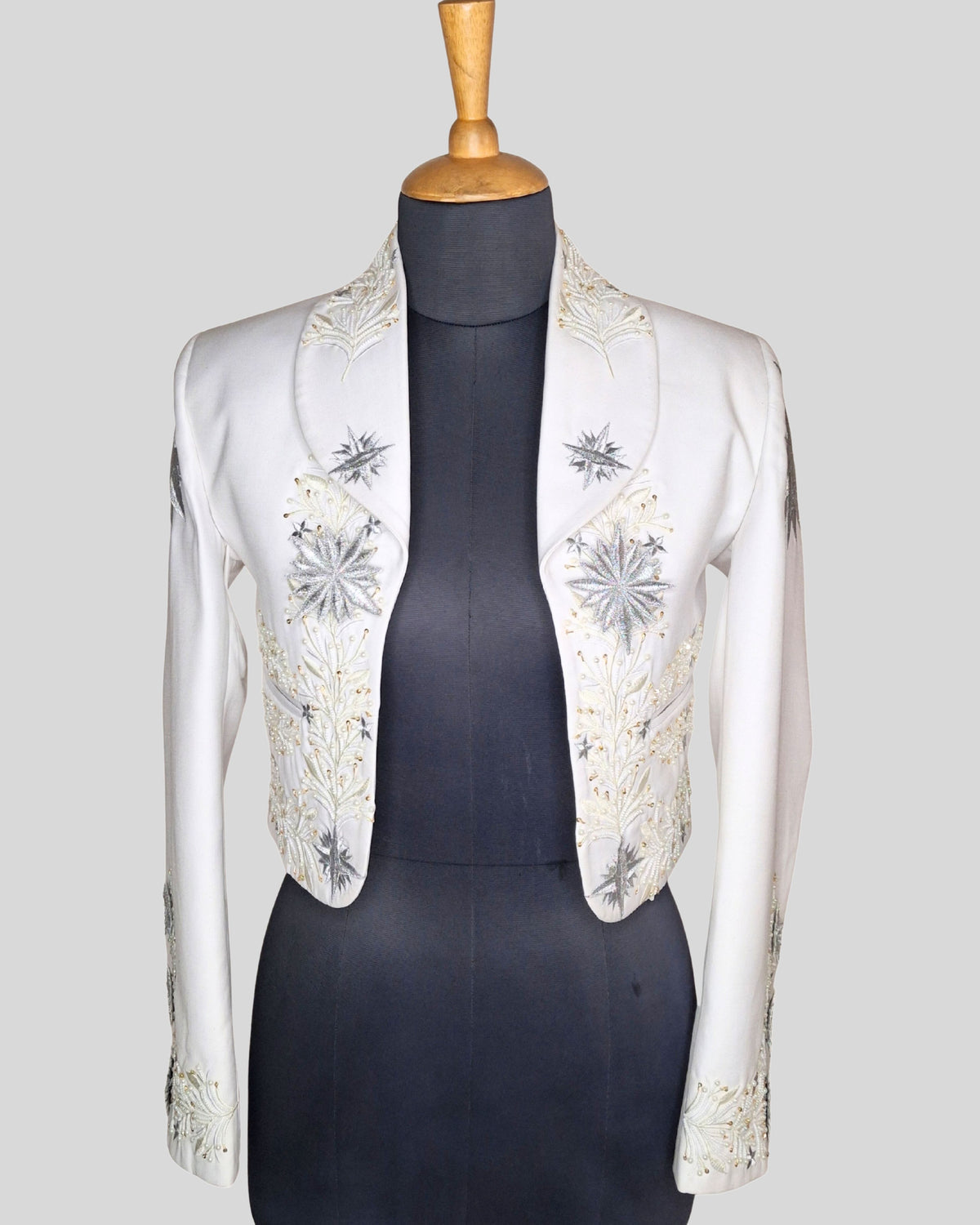 Women’s Ivory Embroidered Mariachi Crop Jacket – Pearl & Rhinestone Western Blazer for Wedding & Performance