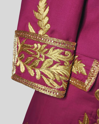Rococo Style Men’s Pink 3-Piece Outfit Gold Embroidered Suit Wedding & Carnival Wear