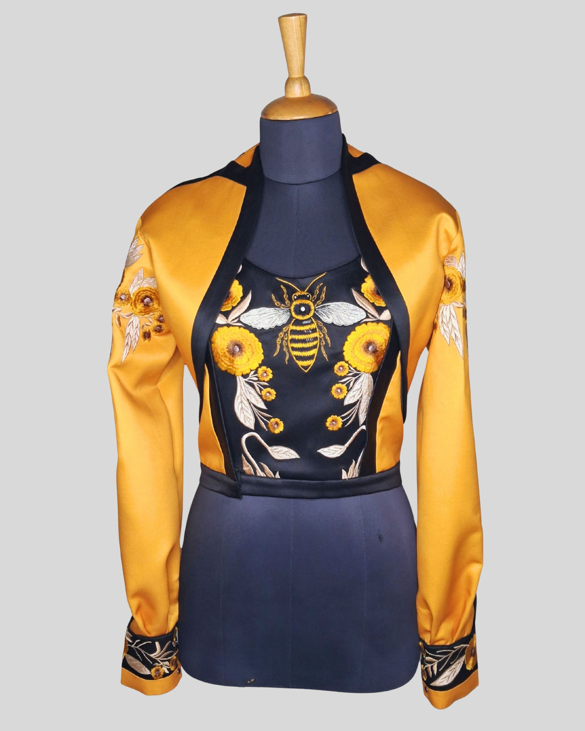 Women’s Western Floral & Bee Embroidered 2-Piece Suit – Luxury Satin Jacket and Trouser Set