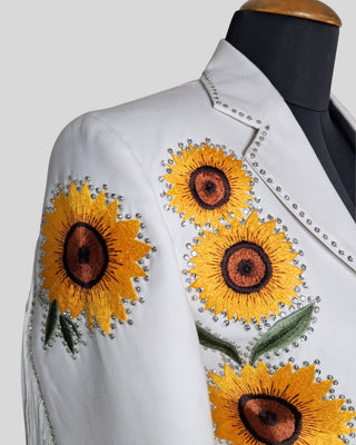 Women Country Western 2 Piece Suit – White Embroidered Crop Blazer with Shorts | Cowgirl Outfit for Party, Wedding & Cocktail Events
