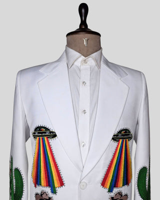 Men’s White Country Western Embroidered Blazer – Alien Cowboy Party Jacket, Rhinestone Detail, Concert & Festival Outfit