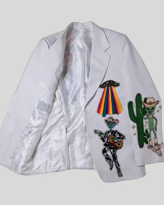 Men’s White Country Western Embroidered Blazer – Alien Cowboy Party Jacket, Rhinestone Detail, Concert & Festival Outfit