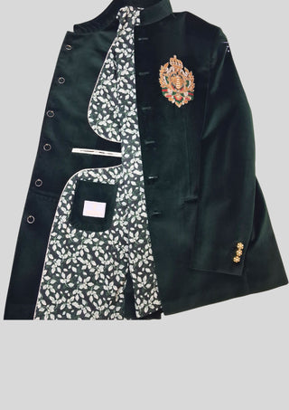 Men’s Emerald Green Velvet Indo Western Blazer – Hand Embroidered Royal Crest Jacket