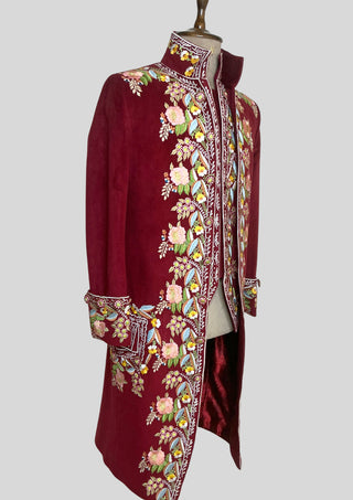 Men’s Maroon Rococo Embroidered 2-Piece Suit – Floral Tailcoat & Waistcoat Set for Carnival & Wedding