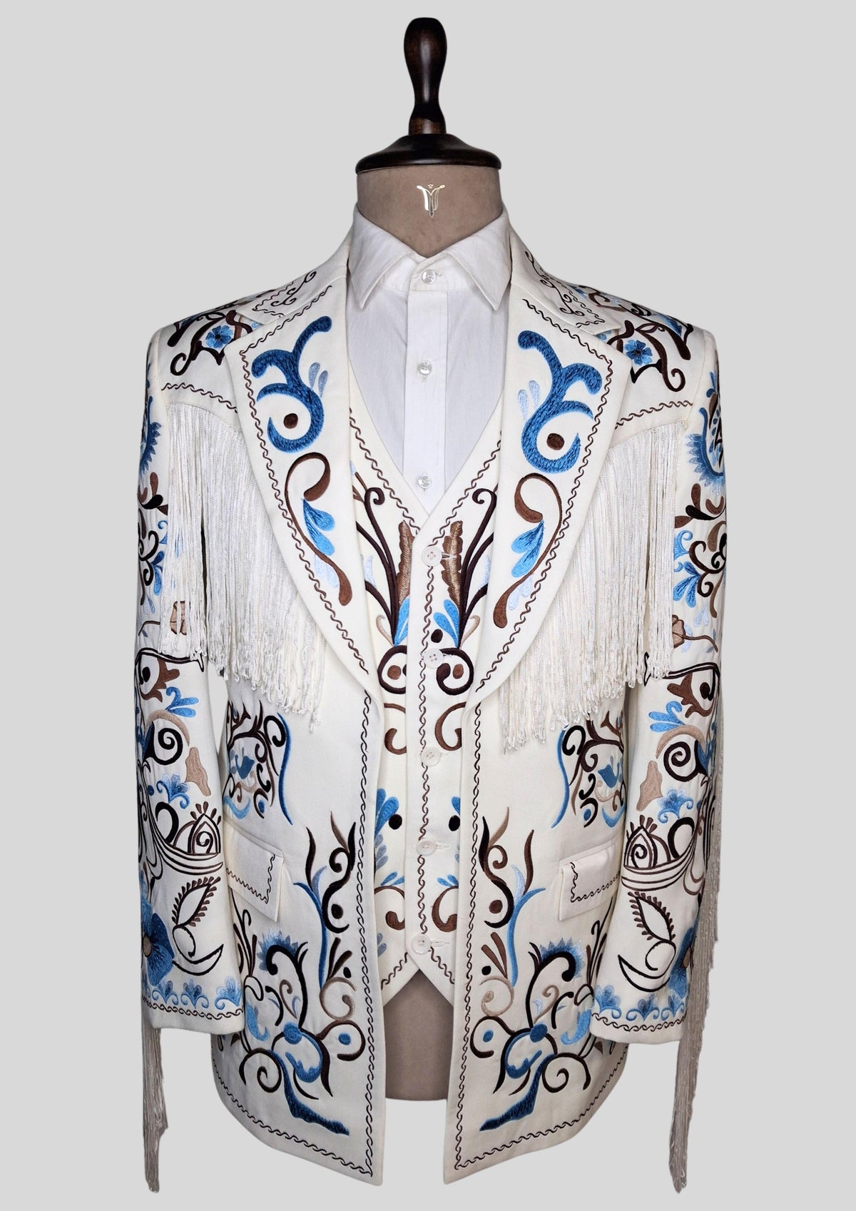 Men’s Ivory Embroidered Country Western 3-Piece Suit with Fringe – Vintage Cowboy Wedding & Party Outfit
