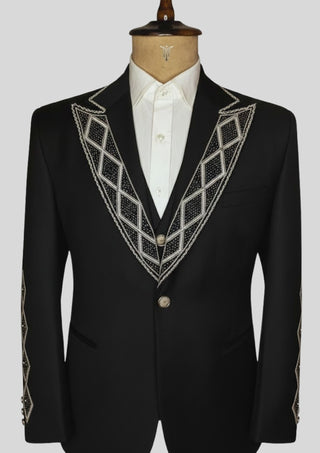 Men’s Black Rococo 4-Piece Embroidered Suit Blazer with Waistcoat, Pants & Long Cape | Royal Theme Carnival Outfit