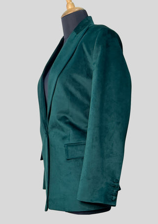 Women’s Emerald Green Velvet 2 Piece Suit with Blazer & Skirt – Elegant Party & Evening Wear