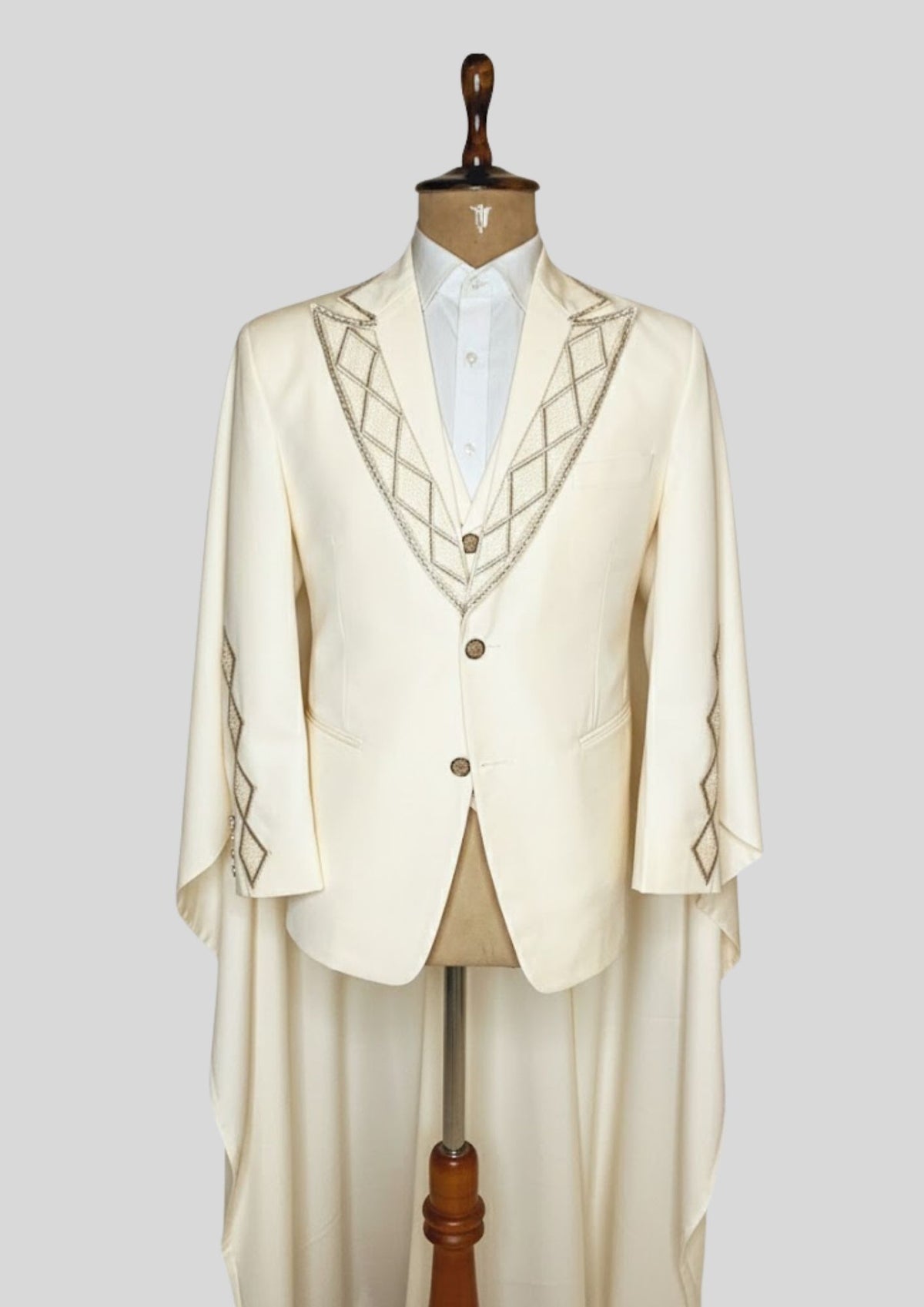 Men’s Ivory Rococo 4-Piece Suit – Embroidered Blazer with Waistcoat, Pants & Long Cape | Royal Theme, Groom & Costume Wear