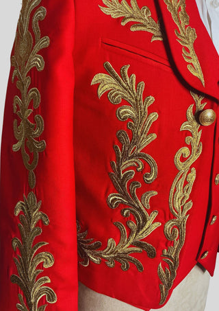Men Red Mariachi 3-Piece Suit Gold Embroidered Mexican Groom Suit Traditional Charro Wedding Outfits