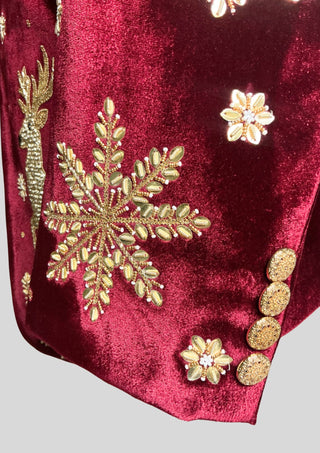 Men’s Maroon Velvet Christmas Embroidered Blazer – Reindeer & Snowflake Handwork Festive Party Jacket