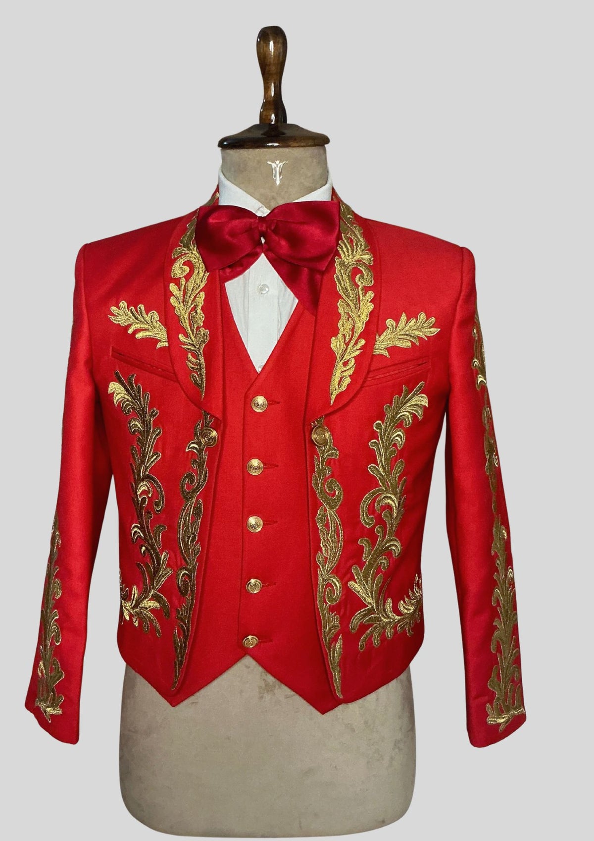 Men Red Mariachi 3-Piece Suit Gold Embroidered Mexican Groom Suit Traditional Charro Wedding Outfits