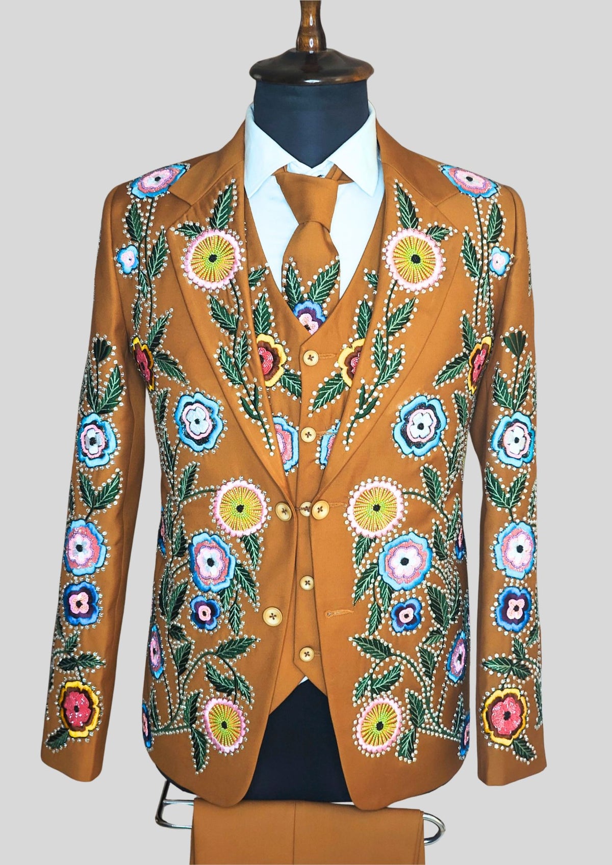 Country Western Floral Embroidered 3 Piece Men Country Groom Wedding Suit