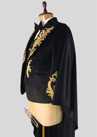 Men Black Velvet Rococo Suit – Gold Embroidered Cape Theatrical Costumes Groom Suit
