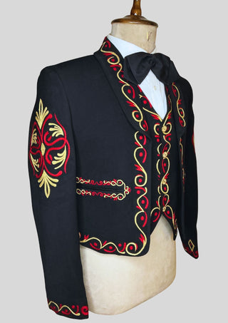 Men Black Mariachi 3Pc Skull Embroidered Mexican Groom Suit